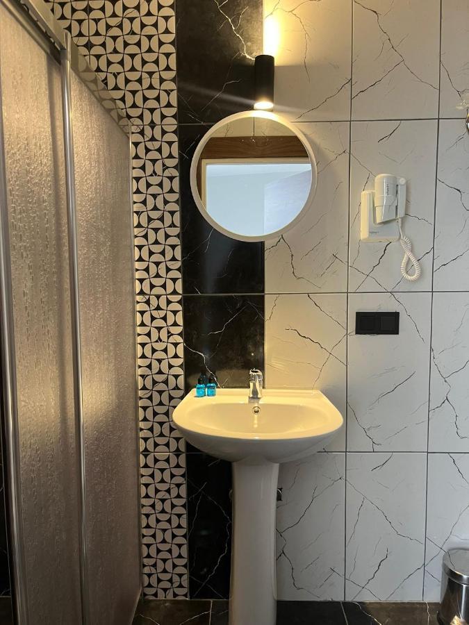 Tuzla Suite Otel Istanbulská provincie Exteriér fotografie